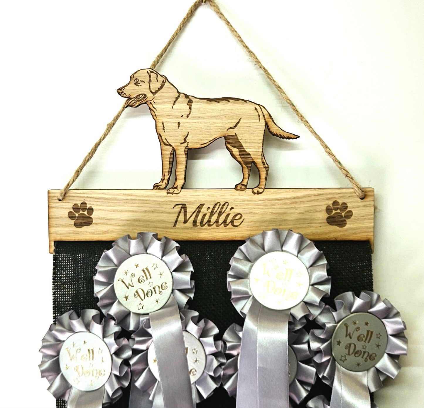 Labrador Rosette Holder – Personalised Dog & Puppy Medal Display Gift (6mm Oak Veneer MDF