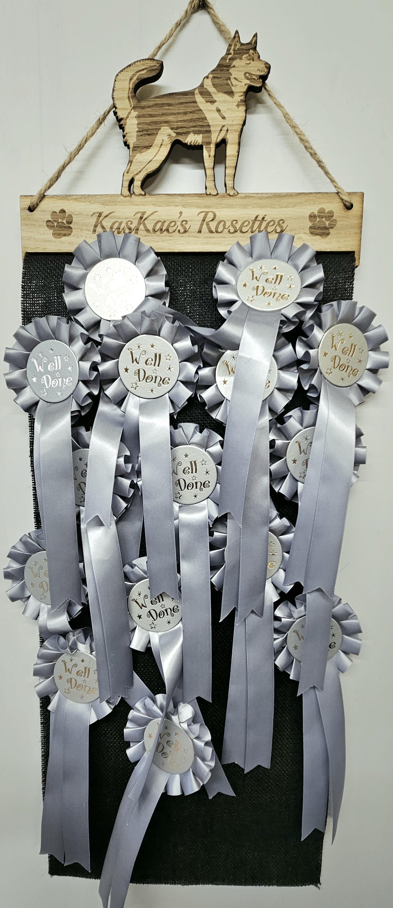 Alaskan Malamute Rosette Holder – Personalised Dog & Puppy Medal Display