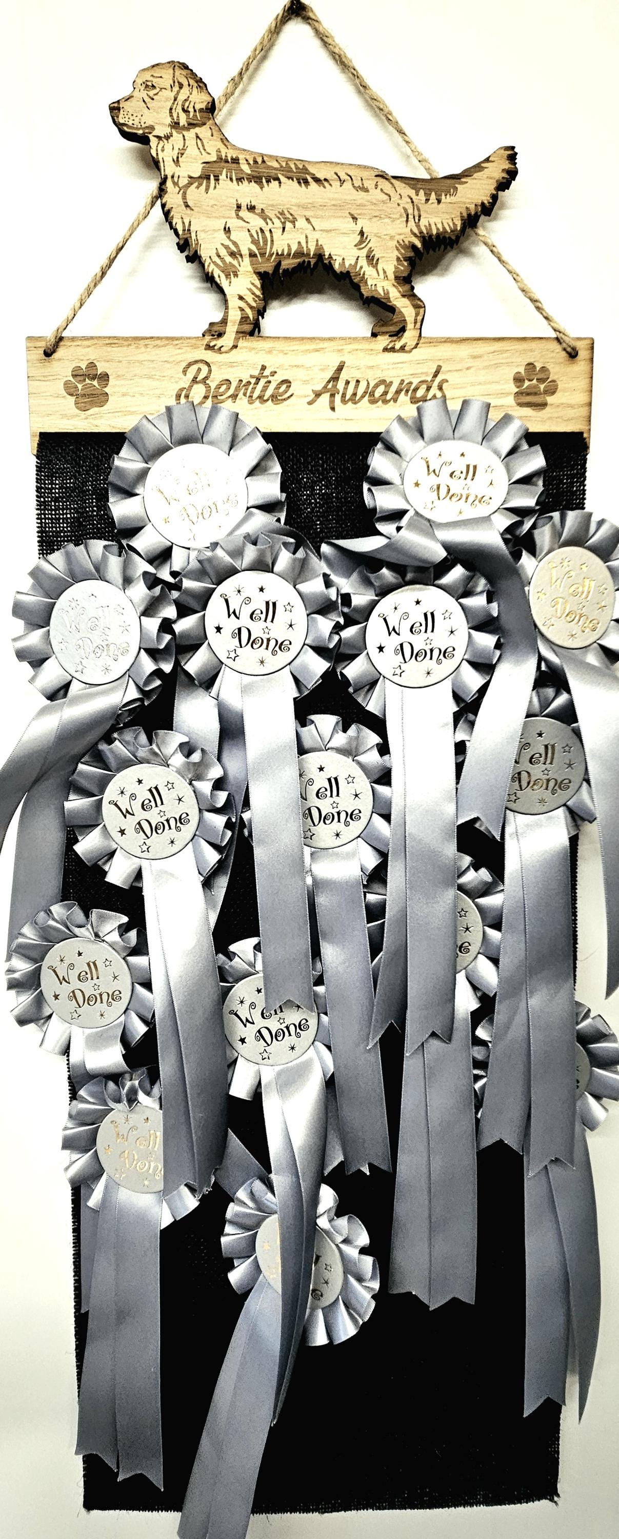 Golden Retriever Rosette Holder – Personalised Dog Show Hanging Awards Display